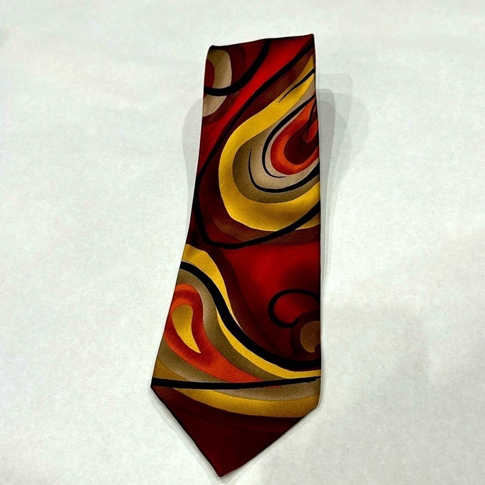 Vintage Jerry Garcia Silk abstract swirl print maroon / tan men’s neck tie